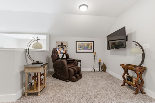 27 Sycamore Rdg, W, Burns, TN 37029