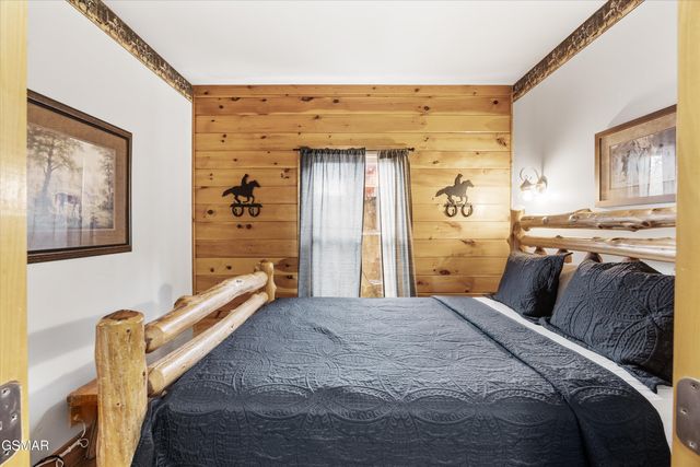 2818 Seth Road, Pigeon Forge, TN 37863