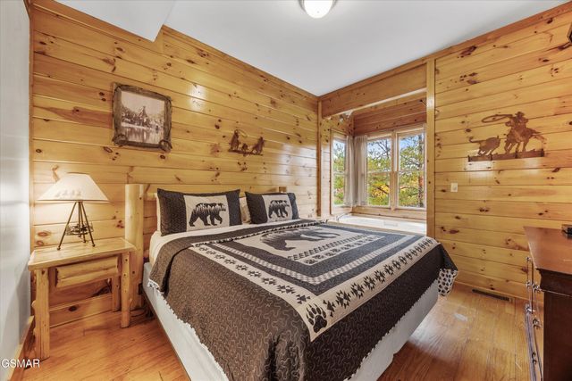 2818 Seth Road, Pigeon Forge, TN 37863