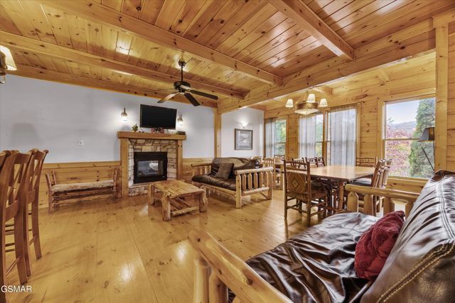 2818 Seth Road, Pigeon Forge, TN 37863