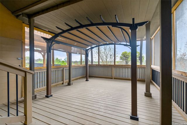 805 Raceland Rd., San Antonio, TX 78245