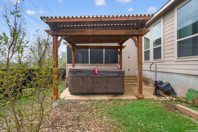 805 Raceland Rd., San Antonio, TX 78245