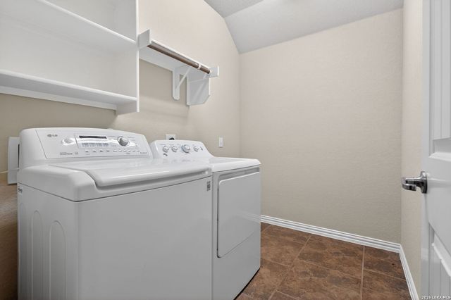 805 Raceland Rd., San Antonio, TX 78245