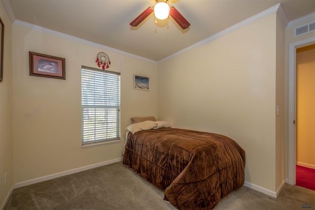 27881 CASCADE RD, Hot Springs, SD 57747