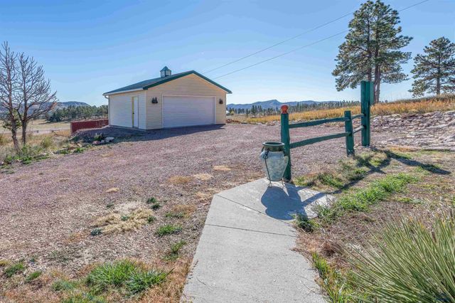 27881 CASCADE RD, Hot Springs, SD 57747