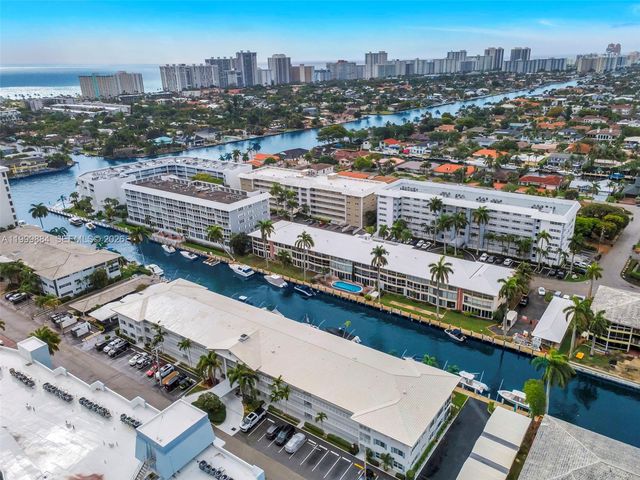 3050 NE 48th St 208, Fort Lauderdale, FL 33308