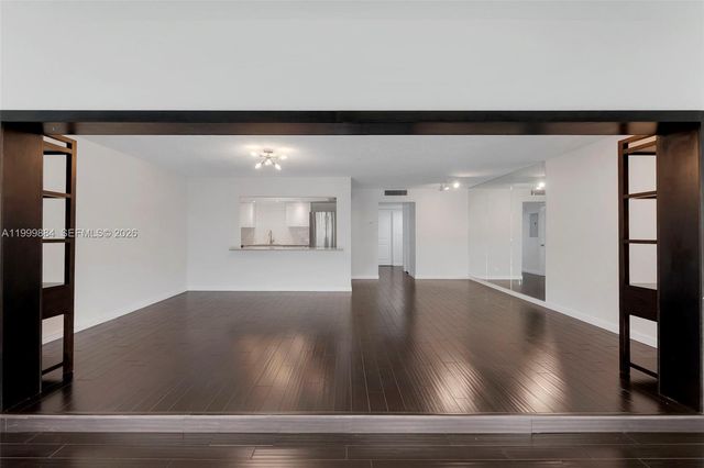 3050 NE 48th St 208, Fort Lauderdale, FL 33308