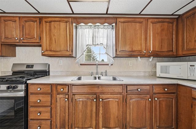 1026 McCoy Rd, Kennedy Twp, PA 15136