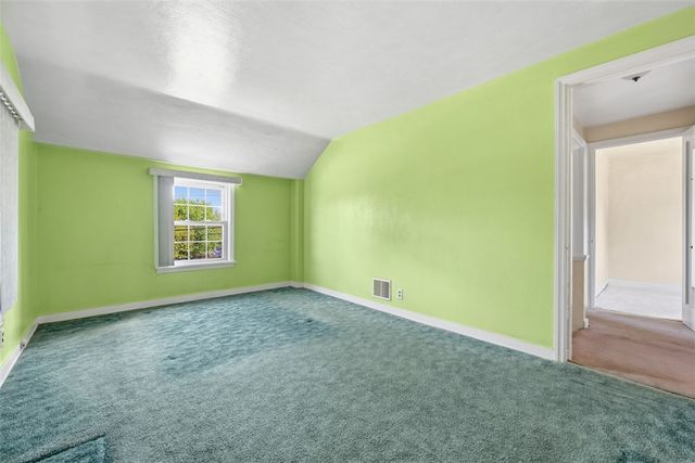 1026 McCoy Rd, Kennedy Twp, PA 15136