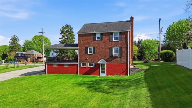 1026 McCoy Rd, Kennedy Twp, PA 15136