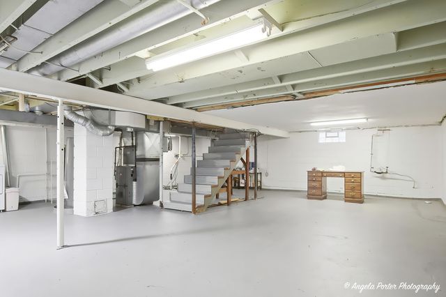 1124 Fulton Avenue, Winthrop Harbor, IL 60096