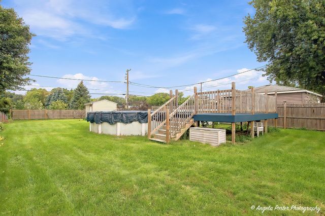 1124 Fulton Avenue, Winthrop Harbor, IL 60096