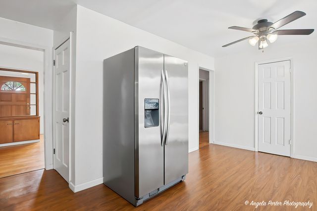 1124 Fulton Avenue, Winthrop Harbor, IL 60096