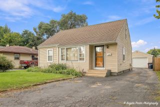 1124 Fulton Avenue, Winthrop Harbor, IL 60096