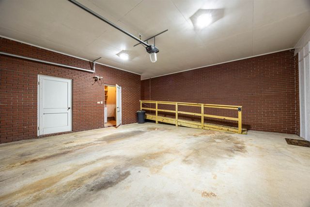 319 SE Bunker Street, Madison, FL 32340