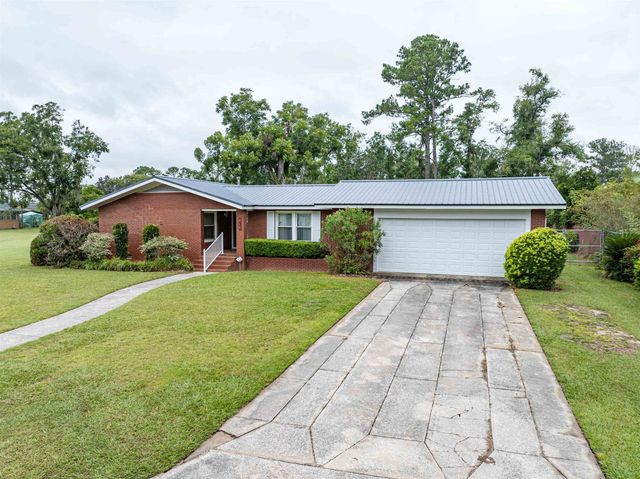 319 SE Bunker Street, Madison, FL 32340