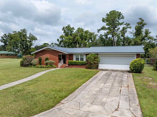 319 SE Bunker Street, Madison, FL 32340