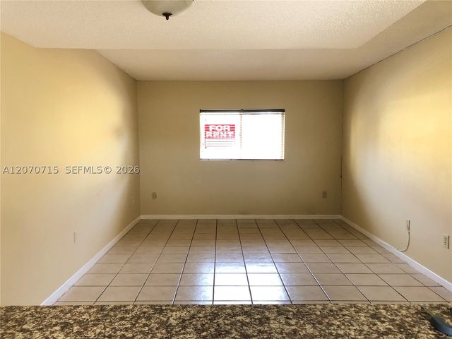14902 SW 82nd Ln 13-206, Miami, FL 33193