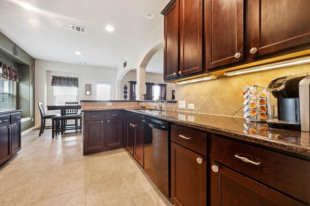 7910 Brooks Crossing Drive, Baytown, TX 77521