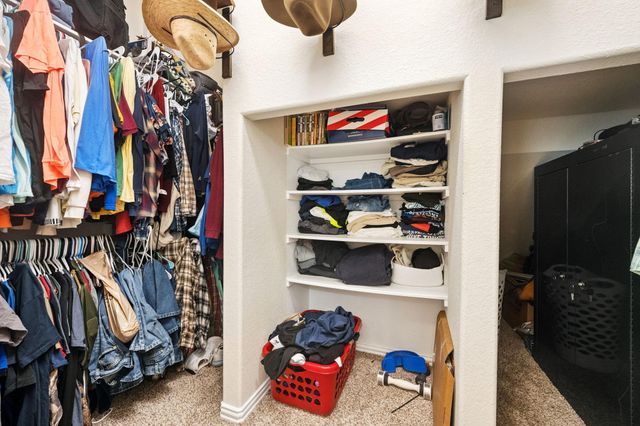 7910 Brooks Crossing Drive, Baytown, TX 77521