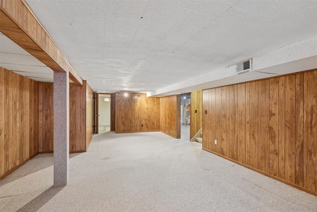 3917 Merced Street, Des Moines, IA 50310