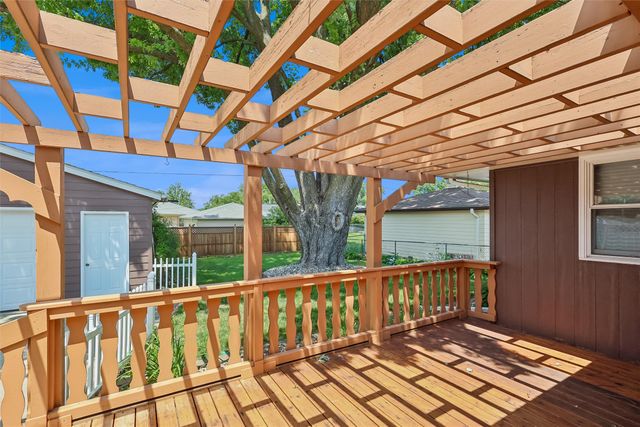 3917 Merced Street, Des Moines, IA 50310