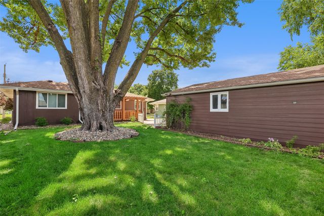3917 Merced Street, Des Moines, IA 50310