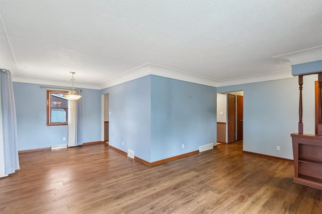 3917 Merced Street, Des Moines, IA 50310