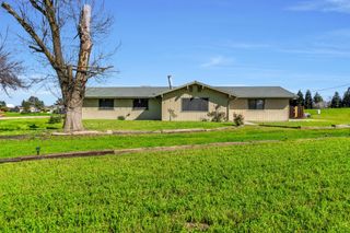 37055 Avenue 17 1/2, Madera, CA 93636