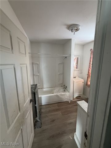 4116 Sackett Avenue, Cleveland, OH 44109