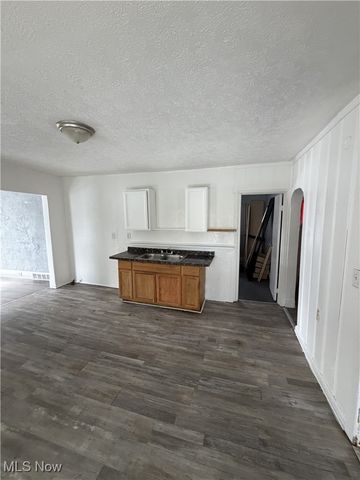 4116 Sackett Avenue, Cleveland, OH 44109