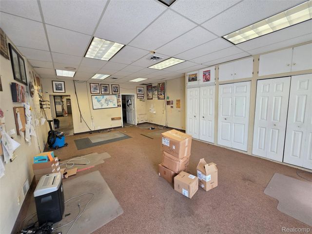2034 N Telegraph rd, Dearborn, MI 48128