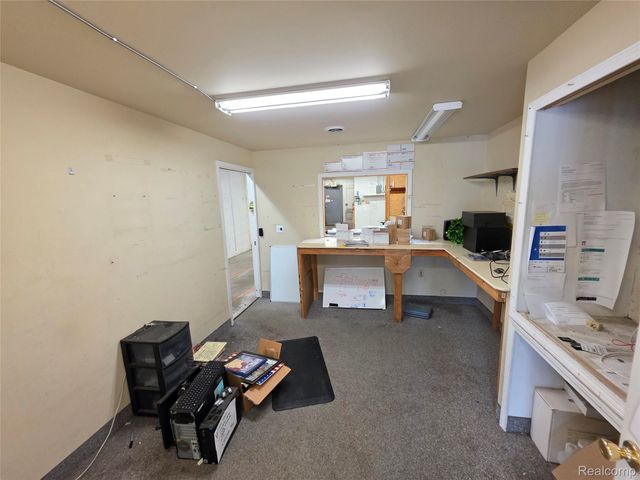2034 N Telegraph rd, Dearborn, MI 48128