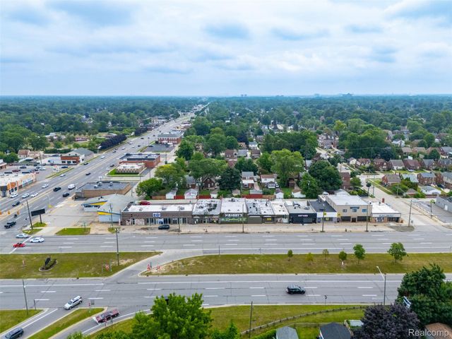 2034 N Telegraph rd, Dearborn, MI 48128