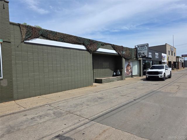 2034 N Telegraph rd, Dearborn, MI 48128