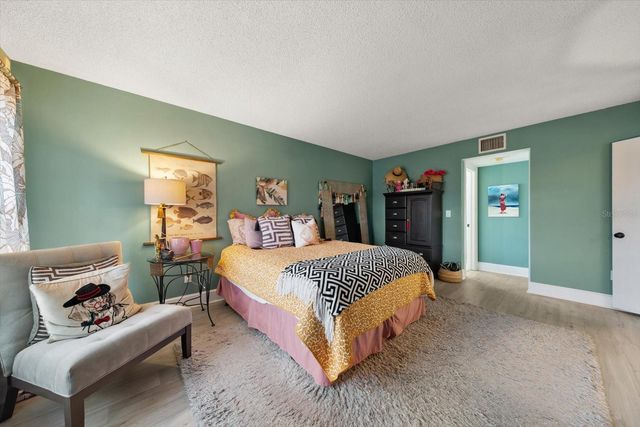 131 BLUFF VIEW DRIVE 106, Belleair Bluffs, FL 33770