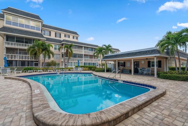 131 BLUFF VIEW DRIVE 106, Belleair Bluffs, FL 33770