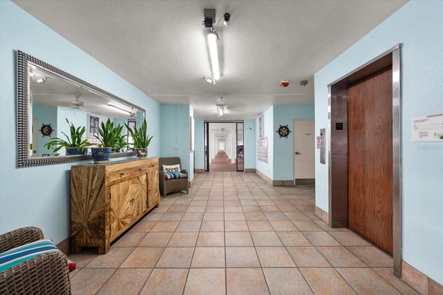 131 BLUFF VIEW DRIVE 106, Belleair Bluffs, FL 33770