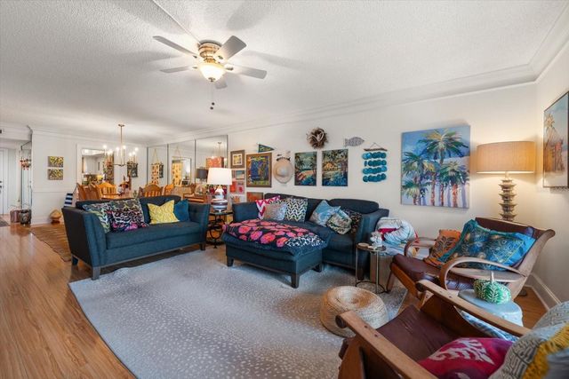 131 BLUFF VIEW DRIVE 106, Belleair Bluffs, FL 33770