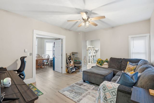 2627 Fair Avenue, Davenport, IA 52803