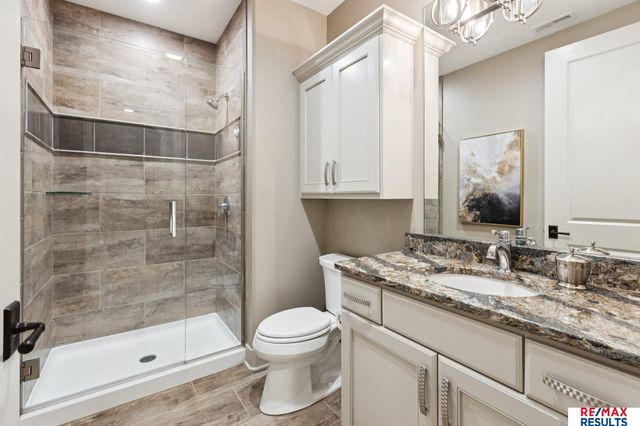 21967 Brookside Avenue, Omaha, NE 68022