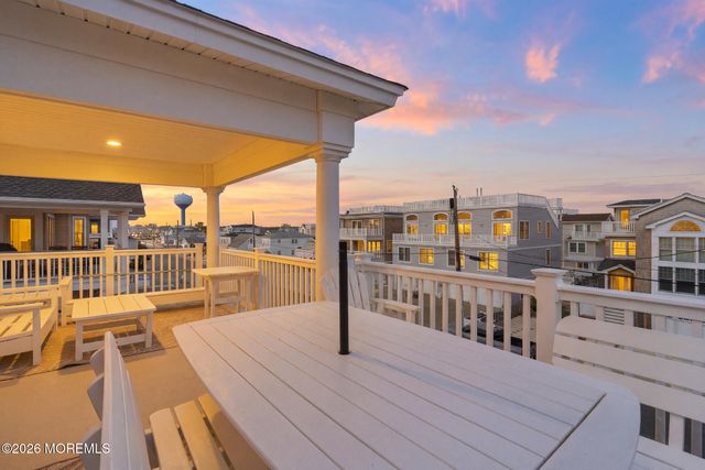 130 E Pennsylvania Avenue, Long Beach Twp, NJ 08008