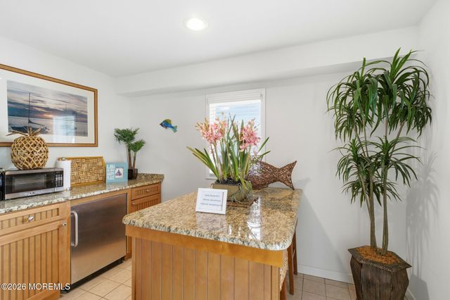 130 E Pennsylvania Avenue, Long Beach Twp, NJ 08008