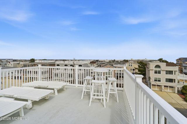 130 E Pennsylvania Avenue, Long Beach Twp, NJ 08008