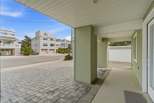 130 E Pennsylvania Avenue, Long Beach Twp, NJ 08008