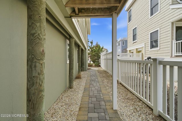 130 E Pennsylvania Avenue, Long Beach Twp, NJ 08008