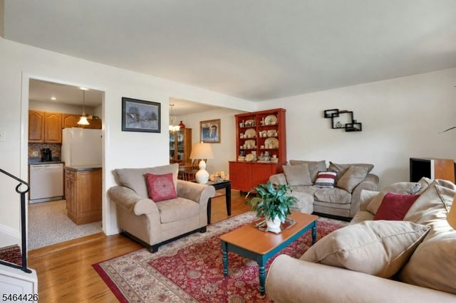 22 Ann St, Verona Twp., NJ 07044