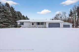 3765 Whittum Road, Eaton Rapids, MI 48827