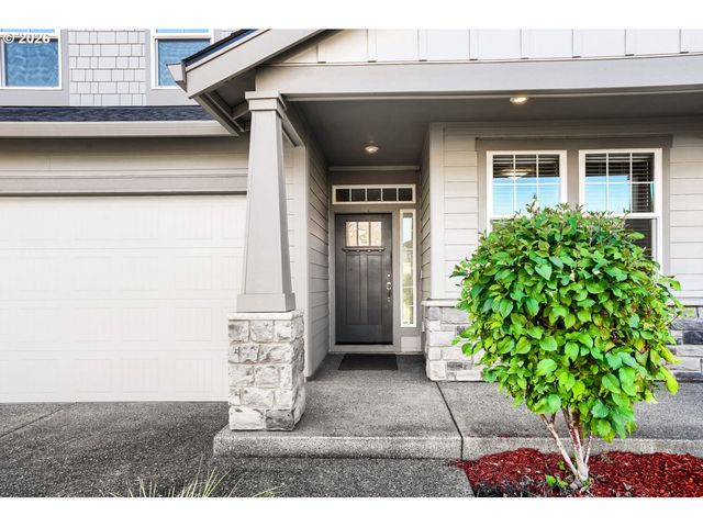 8833 N APPLETON Cir, Camas, WA 98607