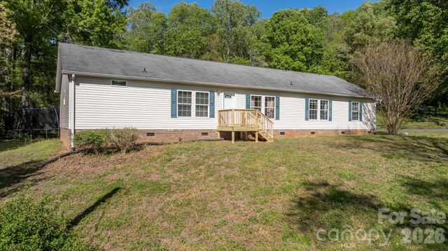 3634 Hillview Drive NE, Conover, NC 28613